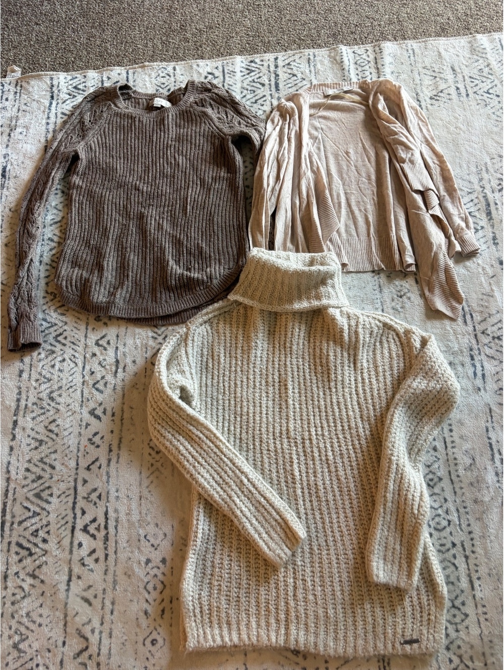 Abercrombie & Fitch Cream Knit Turtleneck Sweater XS